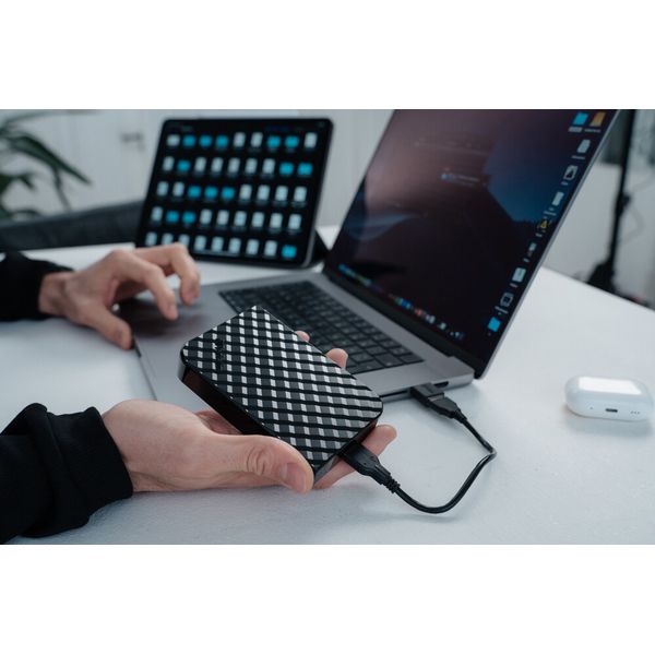 Verbatim Store n Go Gen 2 Portable HDD 4TB Black 53223