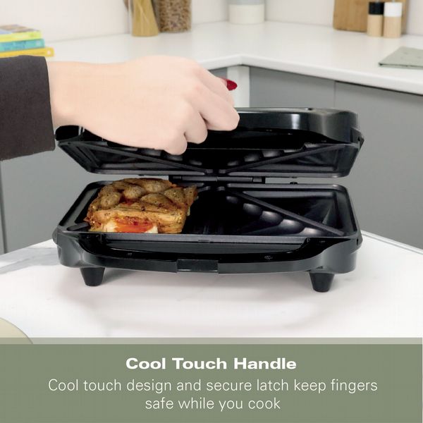 Hamilton Beach Essentials 1.7L Rapid Boil Kettle, 4 Slot Toaster, Deep Full Sand wich Toaster